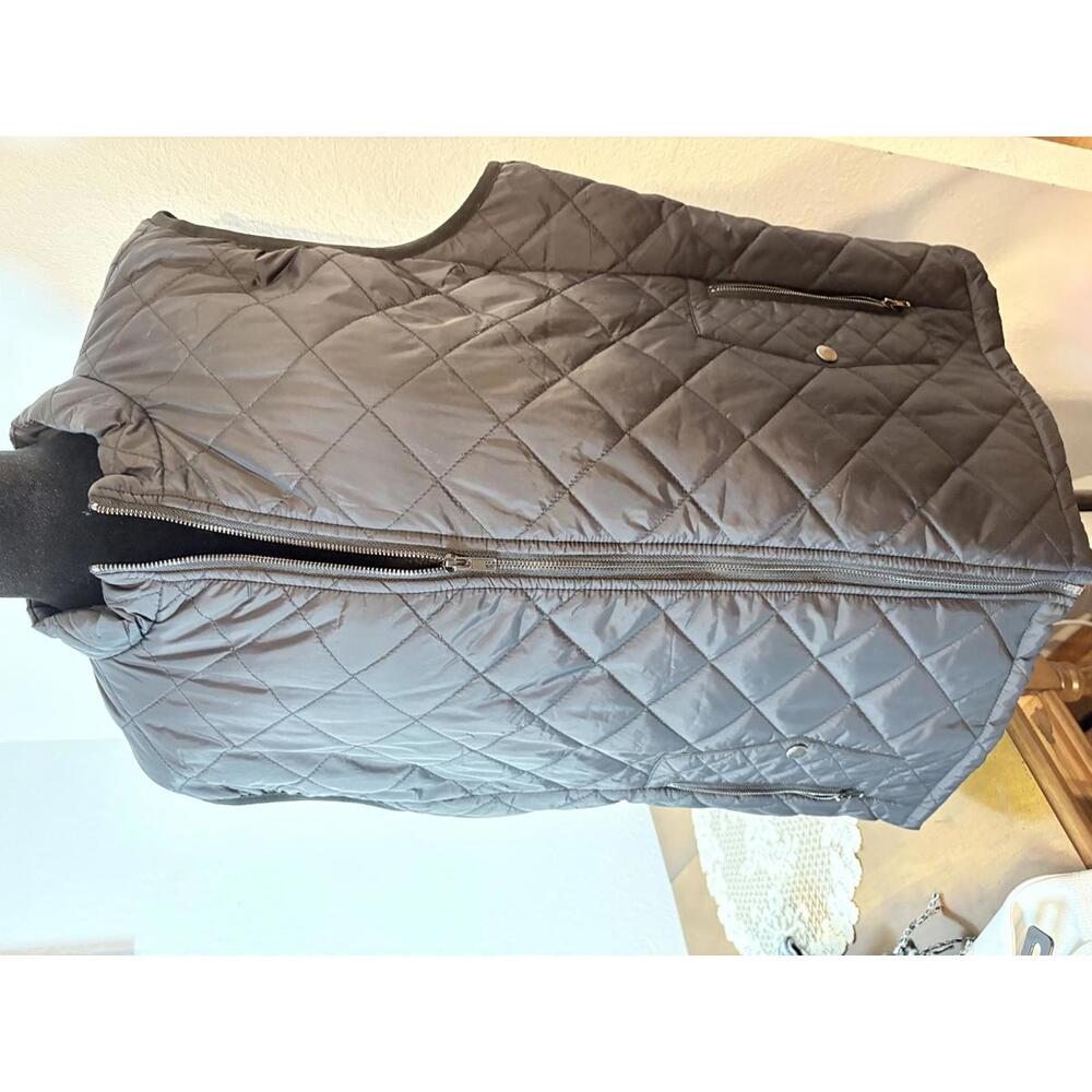 NWT Funloth 2XL Black Quilted Vest with Zipper Structure With Stylish Comfort